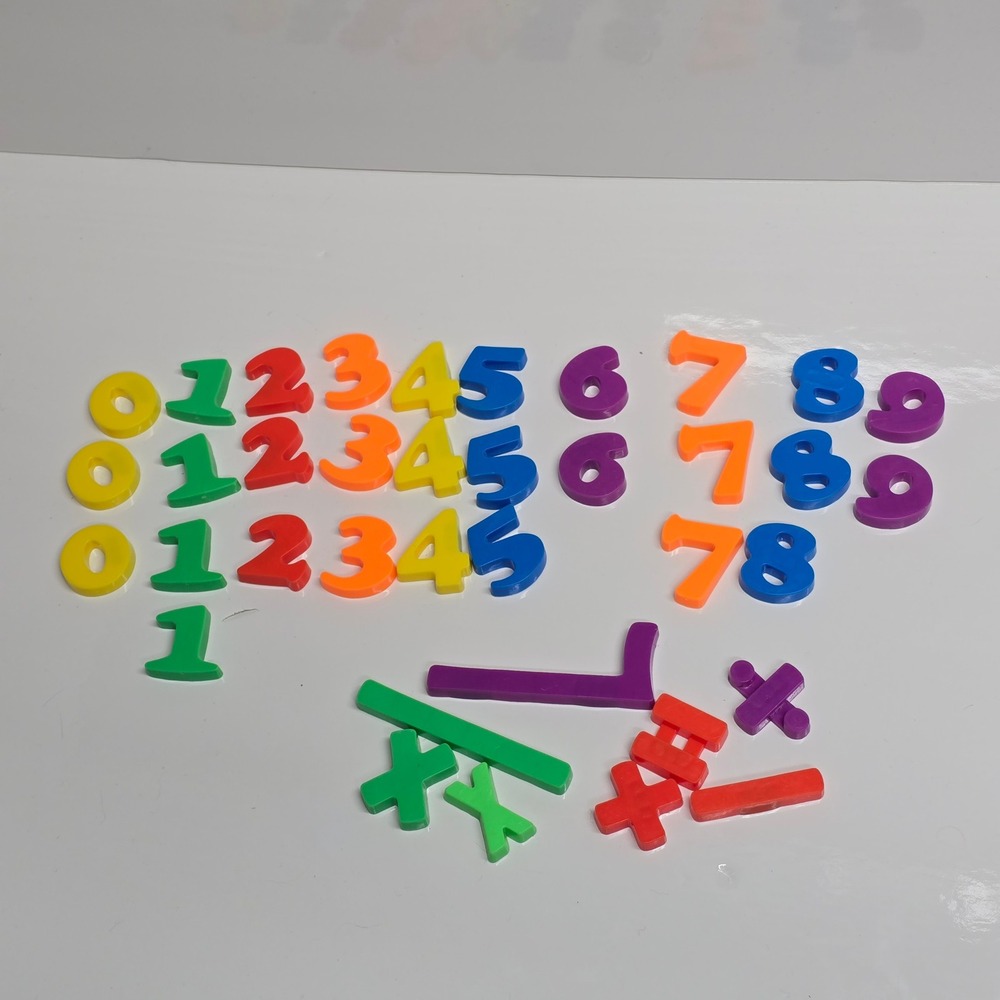 Fridge Magnetic Numbers and Math Symbols Set Plastic Educational Toy